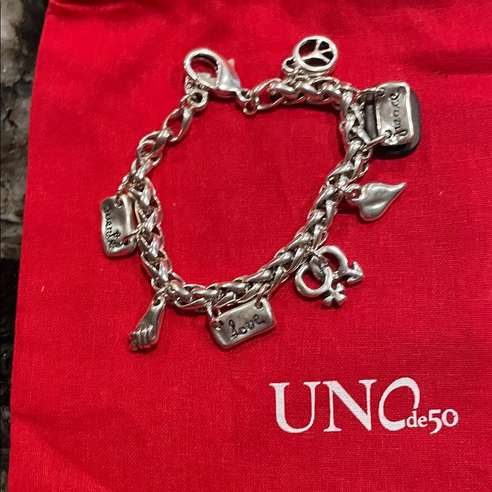 UNOde50 Silver Charm Bracelet